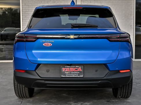 Used 2025 Chevrolet Equinox EV LT FWD image 10