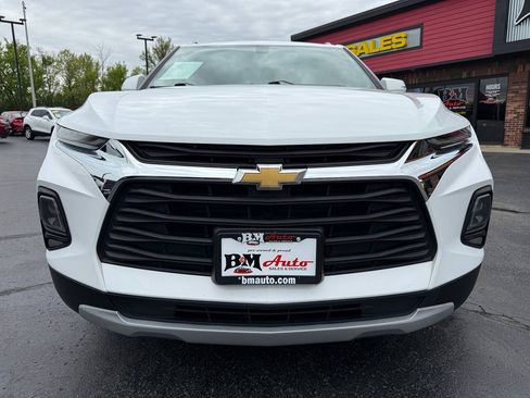 Used 2020 Chevrolet Blazer LT FWD image 2