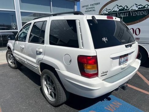 Used 2002 Jeep Grand Cherokee Limited AWD/4WD image 2