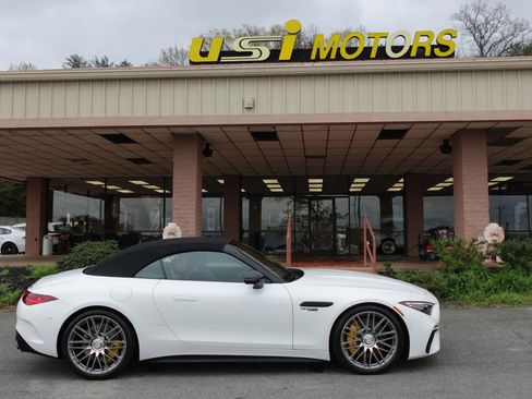 Used 2024 Mercedes-Benz SL 55 AMG 4MATIC image 2