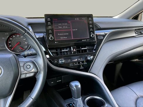 Used 2024 Toyota Camry XSE FWD image 7