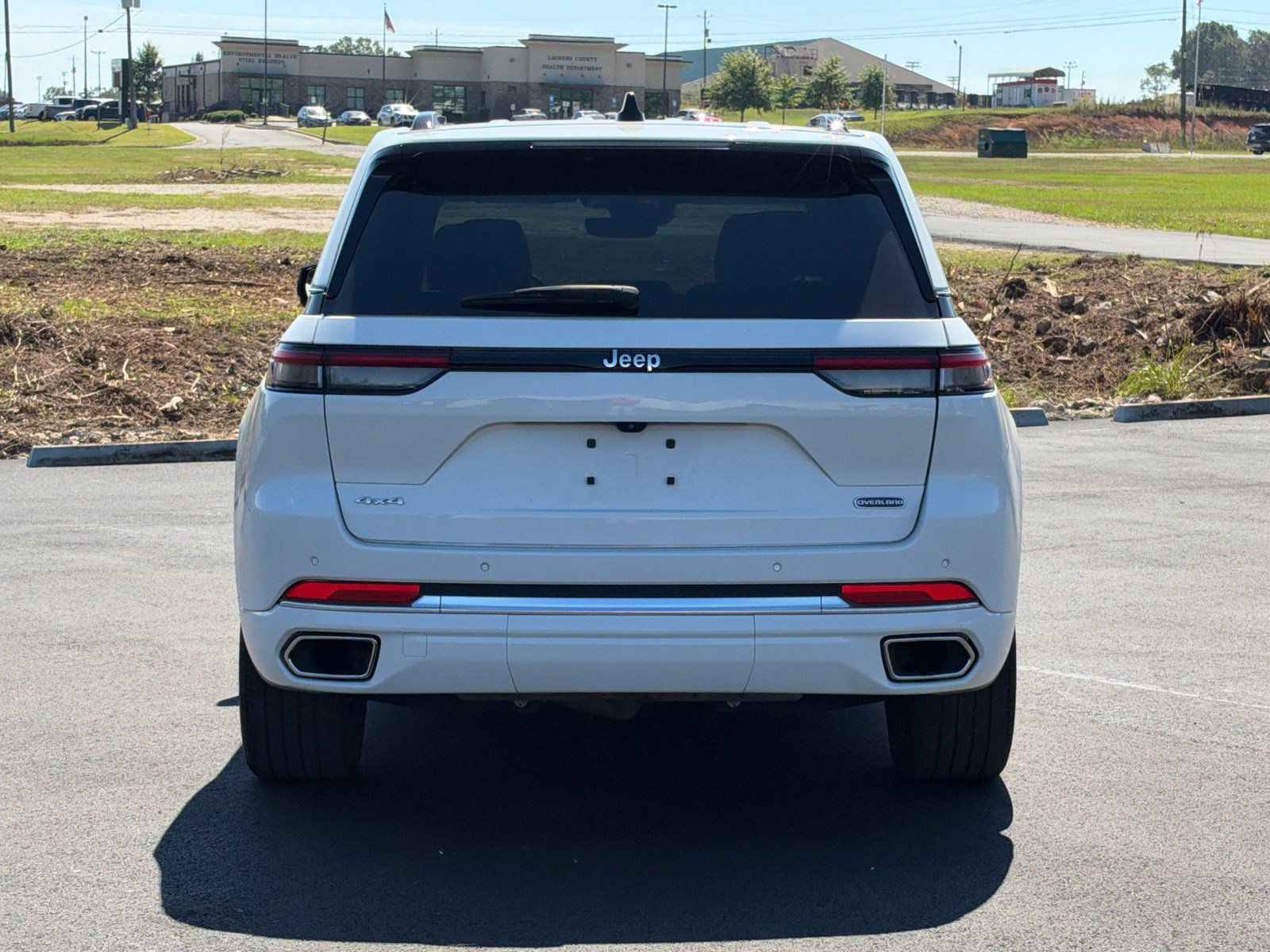 Used 2023 Jeep Grand Cherokee Overland AWD/4WD image 6