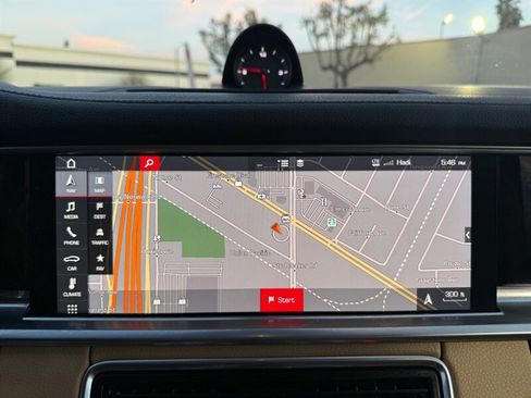 Used 2018 Porsche Panamera 4S image 47