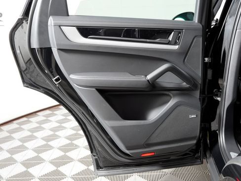 New 2026 Porsche Cayenne S AWD/4WD image 33