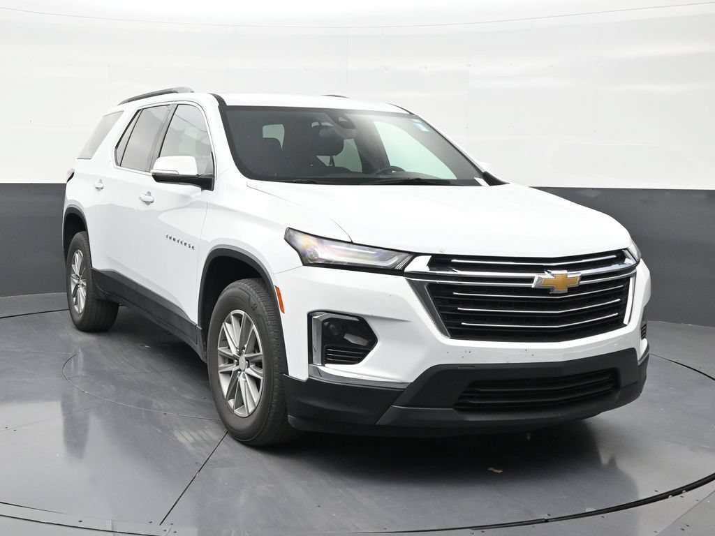 Used 2023 Chevrolet Traverse LT FWD image 7