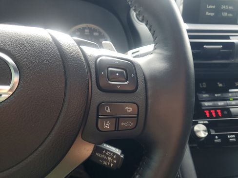 Used 2025 Lexus IS 300 w/ Premium Package image 27