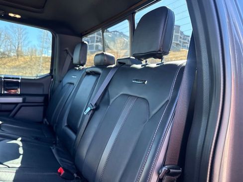 Certified 2022 Ford F350 Platinum image 18