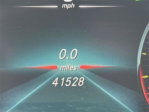 Certified 2022 Mercedes-Benz GLC 300 4MATIC image 34