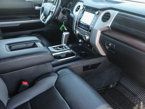 Used 2018 Toyota Tundra Limited w/ Limited Premium Package image 17