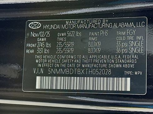 Certified 2026 Genesis GV70 2.5T Advanced AWD/4WD image 24