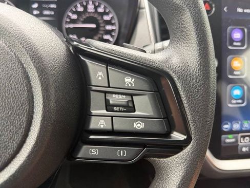 Used 2025 Subaru Crosstrek 2.5i Premium AWD/4WD image 18