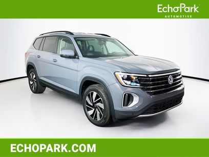 Used 2025 Volkswagen Atlas SE