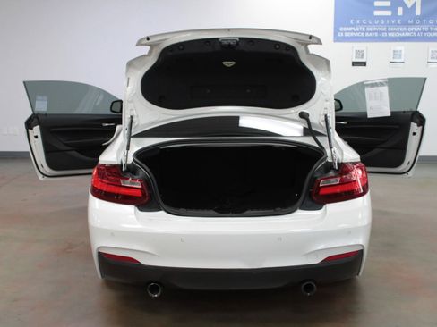Used 2015 BMW M235i Coupe image 8