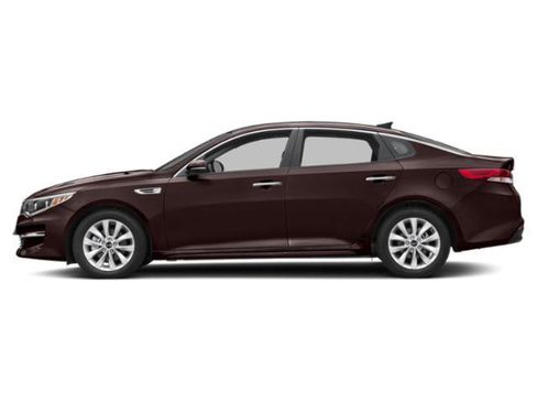 Used 2018 Kia Optima LX w/ 17" Alloy Wheels Package FWD image 3