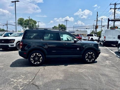 Used 2023 Ford Bronco Sport Outer Banks w/ Tech Package AWD/4WD image 8