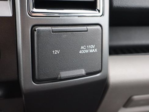 Used 2020 Ford F150 XLT w/ Equipment Group 302A Luxury AWD/4WD image 19