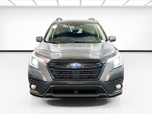 Used 2023 Subaru Forester Premium AWD/4WD image 2