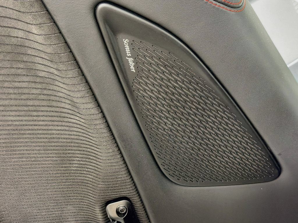 Used 2022 Maserati MC20 Coupe RWD image 19