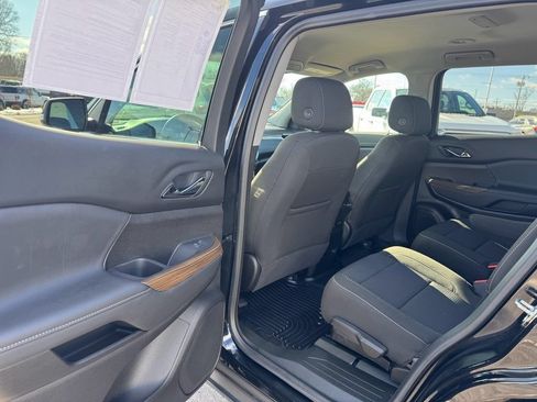 Used 2023 GMC Acadia SLE w/ Driver Convenience Package AWD/4WD image 25