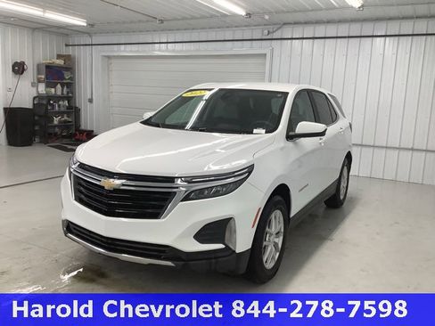 Used 2022 Chevrolet Equinox LT w/ LPO, Floor Liner Package image 3