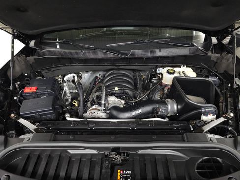 Used 2020 Chevrolet Silverado 1500 RST AWD/4WD image 37
