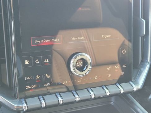 New 2026 GMC Acadia AT4 AWD/4WD image 16