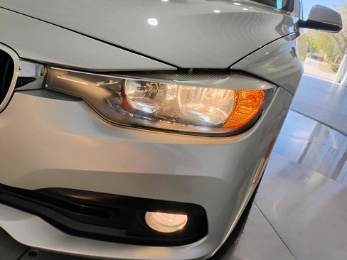 Used 2017 BMW 320i Sedan image 67