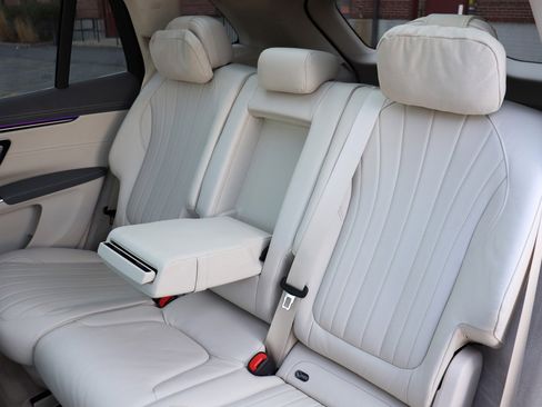 Used 2023 Mercedes-Benz EQS 450+ 4MATIC SUV image 16