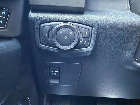 Used 2019 Ford Expedition Max XLT AWD/4WD image 23