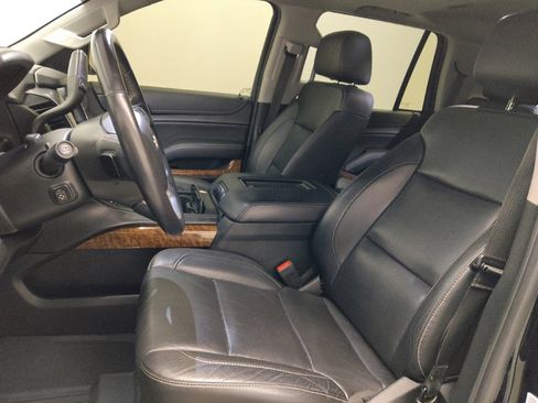 Used 2020 Chevrolet Tahoe Premier image 17