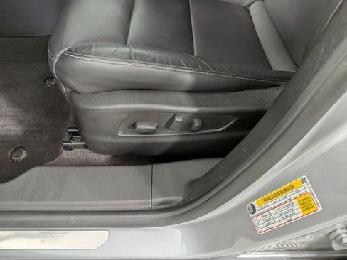 Certified 2022 Cadillac XT4 Premium Luxury w/ Enhanced Visibility Package image 21