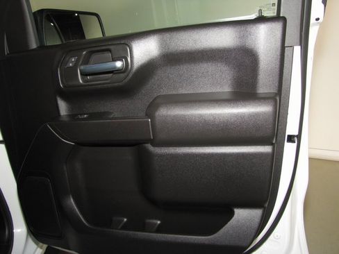 Used 2023 GMC Sierra 1500 Pro w/ Graphite Edition image 18