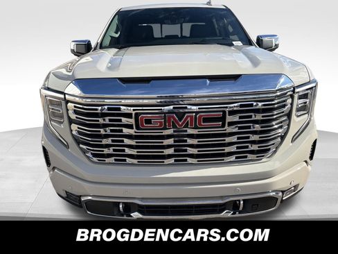 New 2026 GMC Sierra 1500 Denali w/ Technology Package image 8