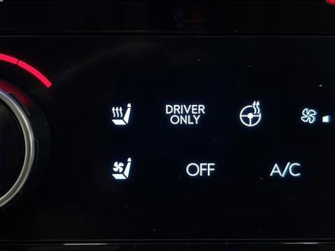 Used 2024 Hyundai Santa Fe Limited image 21