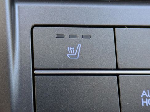 New 2026 Hyundai Kona SEL Premium image 25