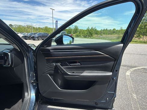 Used 2025 MAZDA CX-50 AWD 2.5 S w/ Weather Package image 16