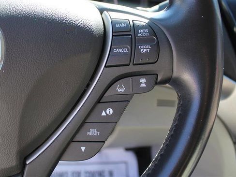 Used 2020 Acura ILX image 16