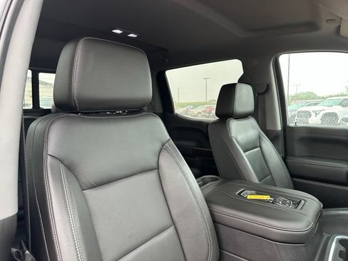 Used 2019 GMC Sierra 1500 SLT w/ SLT Premium Plus Package AWD/4WD image 30