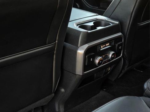 Used 2020 Ford Expedition Platinum AWD/4WD image 16