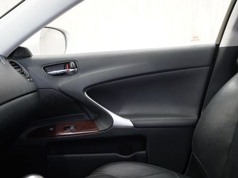 Used 2007 Lexus IS 250 image 31