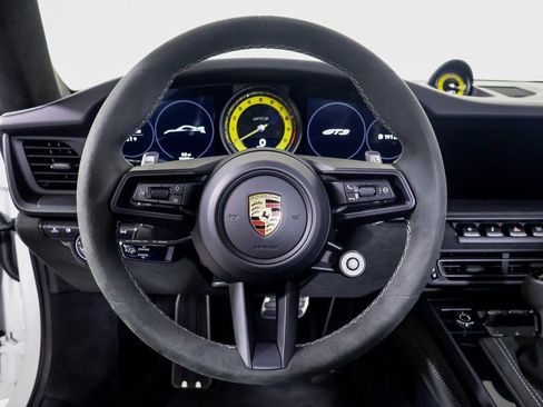 Certified 2022 Porsche 911 GT3 image 9