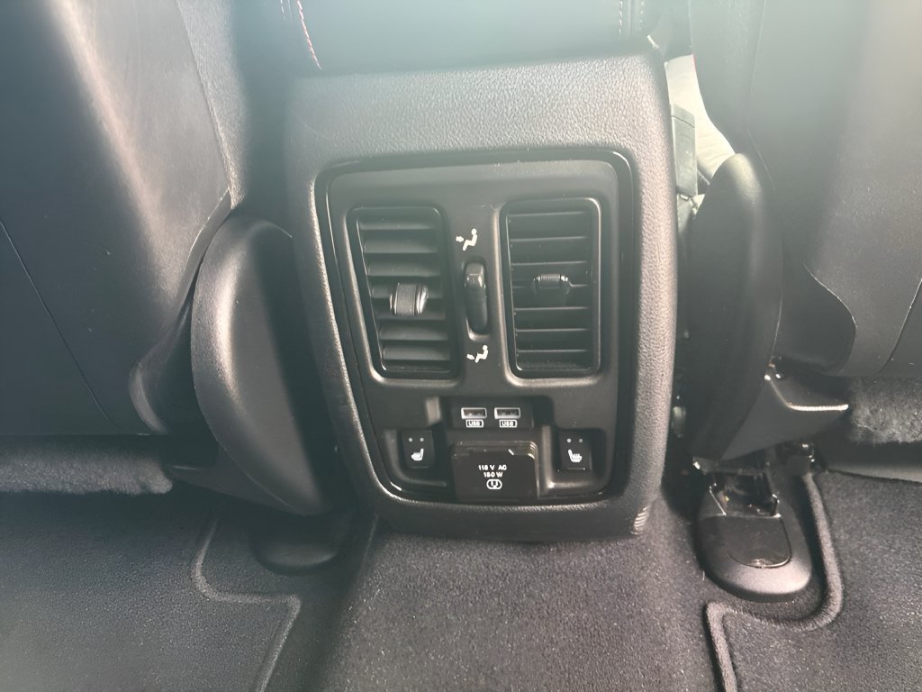 Used 2023 Dodge Durango GT AWD/4WD image 15