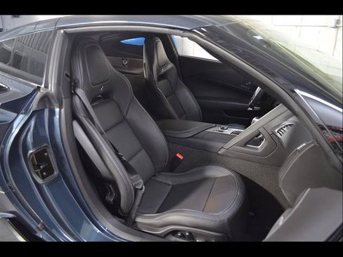 Used 2019 Chevrolet Corvette Z06 RWD image 19