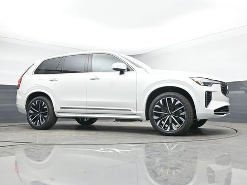 New 2026 Volvo XC90 T8 Plus w/ Protection Package Premier AWD/4WD image 39