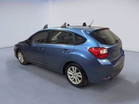 Used 2016 Subaru Impreza 2.0i Premium AWD/4WD image 4