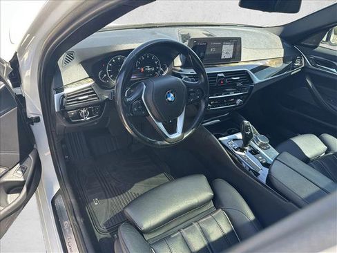 Used 2018 BMW 540i xDrive AWD/4WD image 10