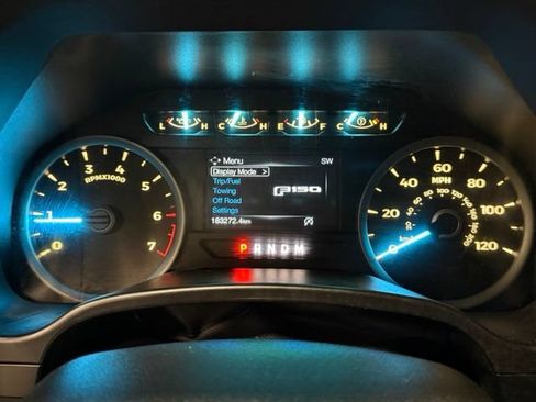 Used 2020 Ford F150 XLT w/ Equipment Group 302A Luxury AWD/4WD image 23