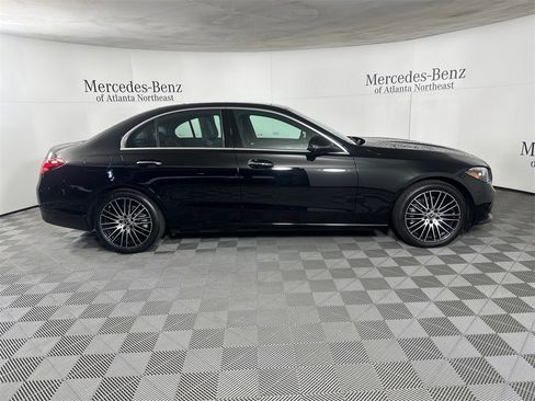 Used 2025 Mercedes-Benz C 300 Sedan image 8