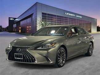Used 2025 Lexus ES 300h w/ Technology Package video 1