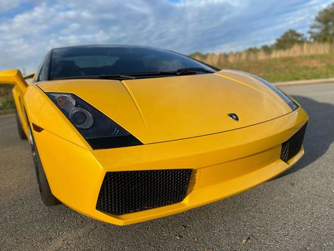Used 2006 Lamborghini Gallardo Spyder AWD/4WD image 12